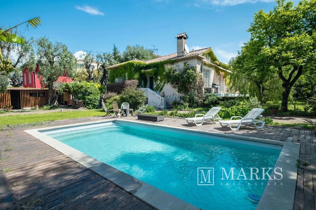 Villa in Saint-Jean-Cap-Ferrat, Provence-Alpes-Côte d'Azur, France 2 - 18271849