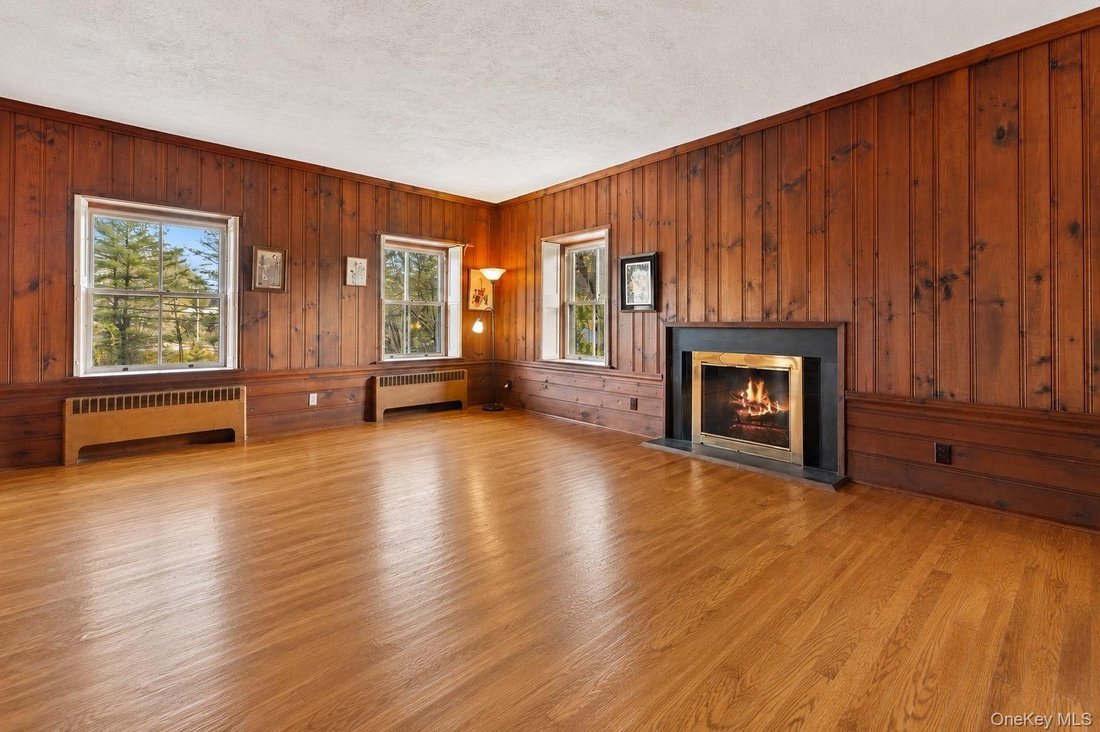 House in Thornwood, New York, United States 5 - 17689814