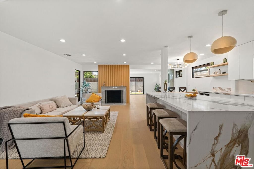 House in Los Angeles, California, United States 1 - 18273872