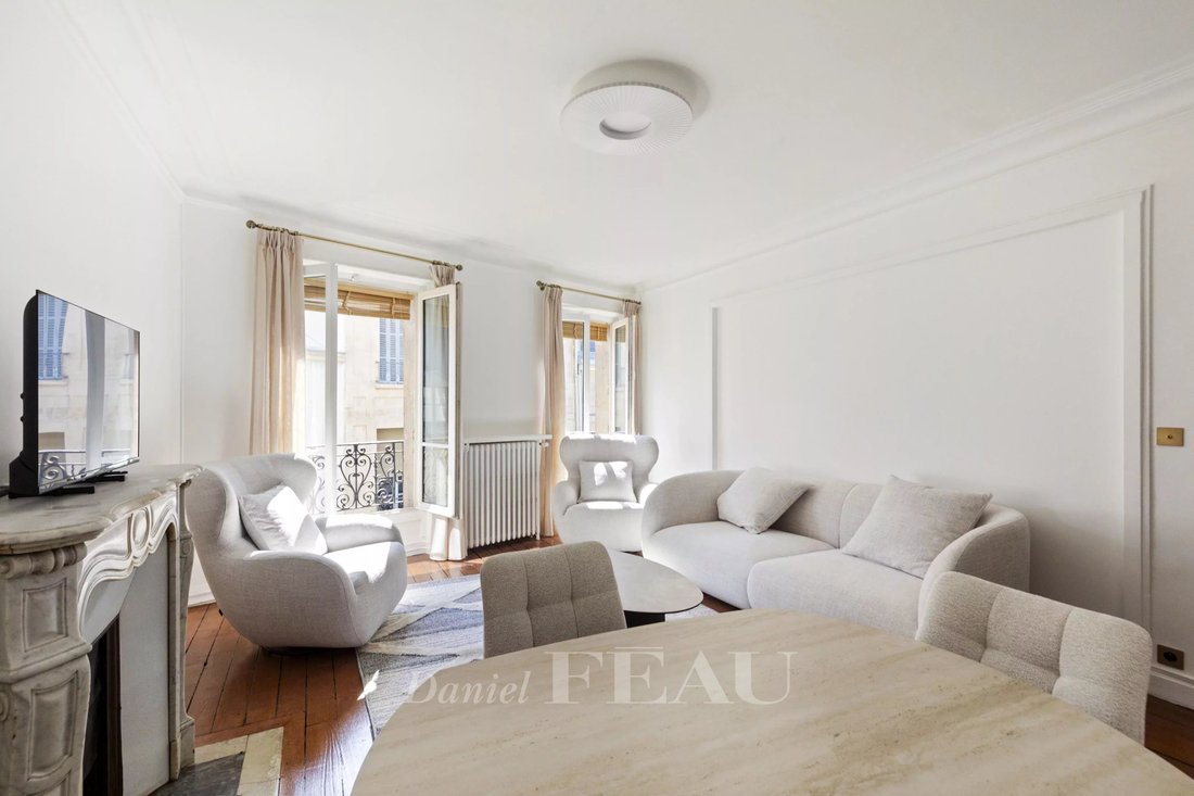Apartment in Monnaie, Paris 6e Arrondissement, Paris 2 - 18271904