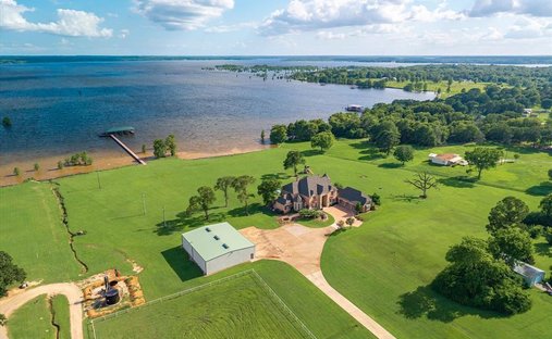 House in Oil City, Louisiana, United States 1