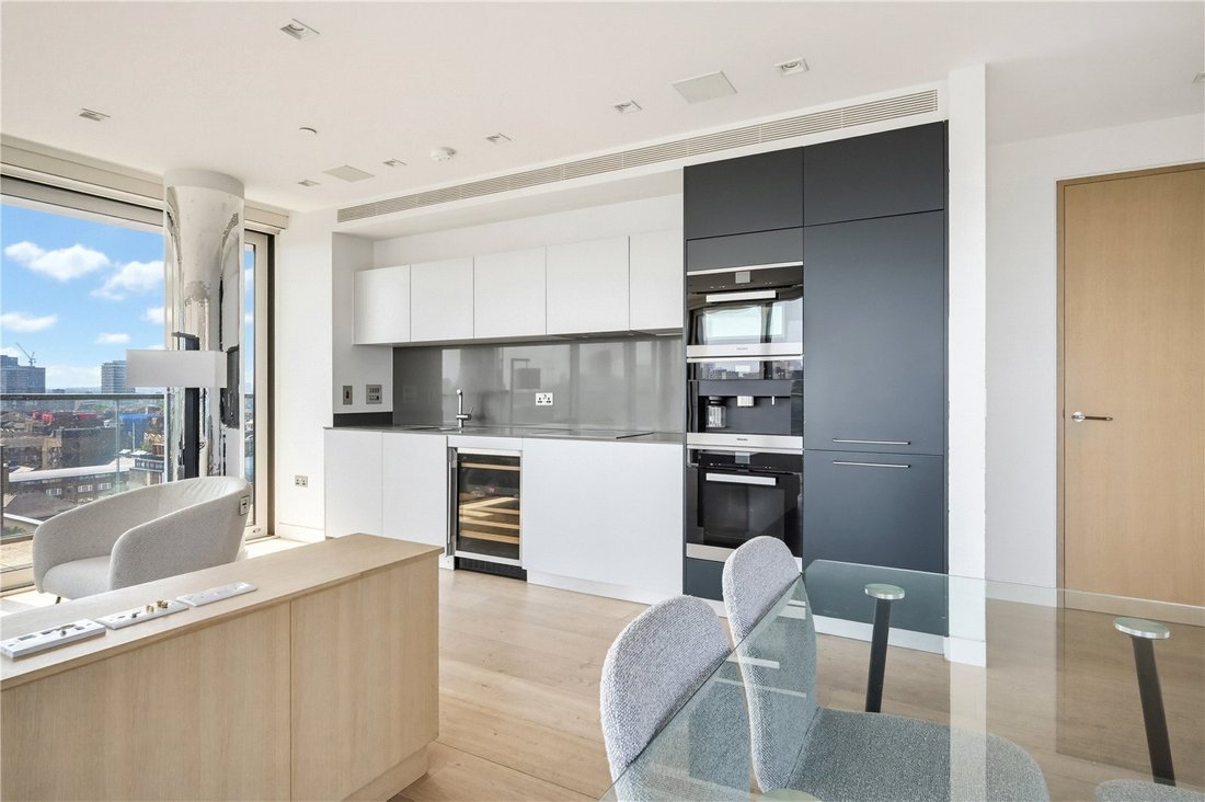 Apartment in Borough, Southwark, England 3 - 18273190
