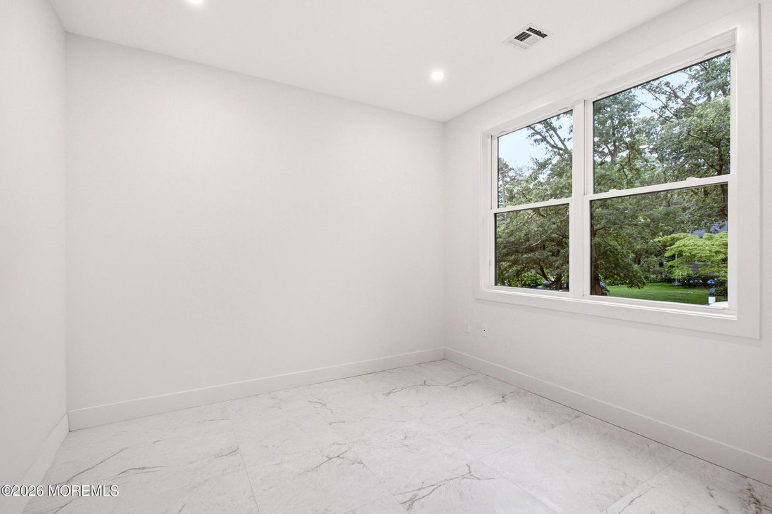 House in Lakewood Township, New Jersey, United States 5 - 18273103