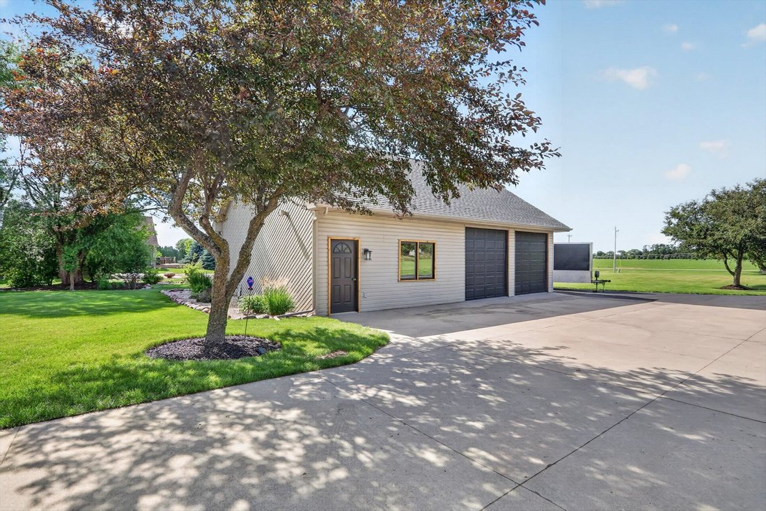 House in Janesville, Wisconsin, United States 5 - 18276245