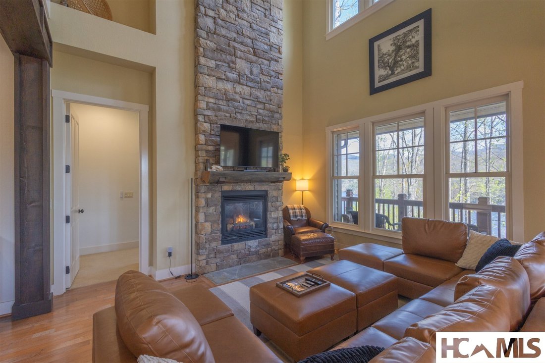 Condo in Tuckasegee, North Carolina, United States 4 - 18271451