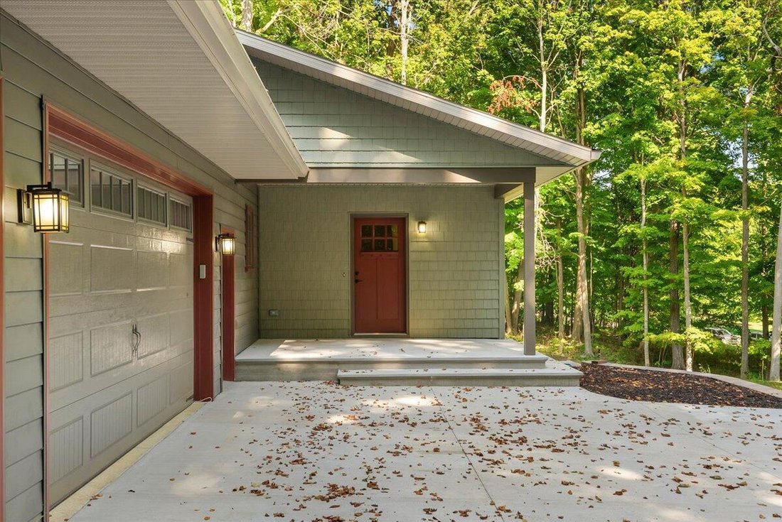 House in Berrien Center, Michigan, United States 5 - 16294426