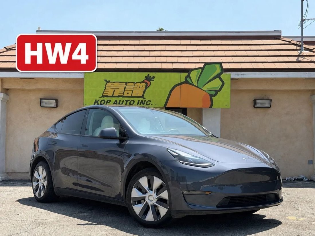 Suv in El Monte, CA, United States 1 - 18275815