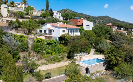 Casa en Alella, Cataluña, España 1
