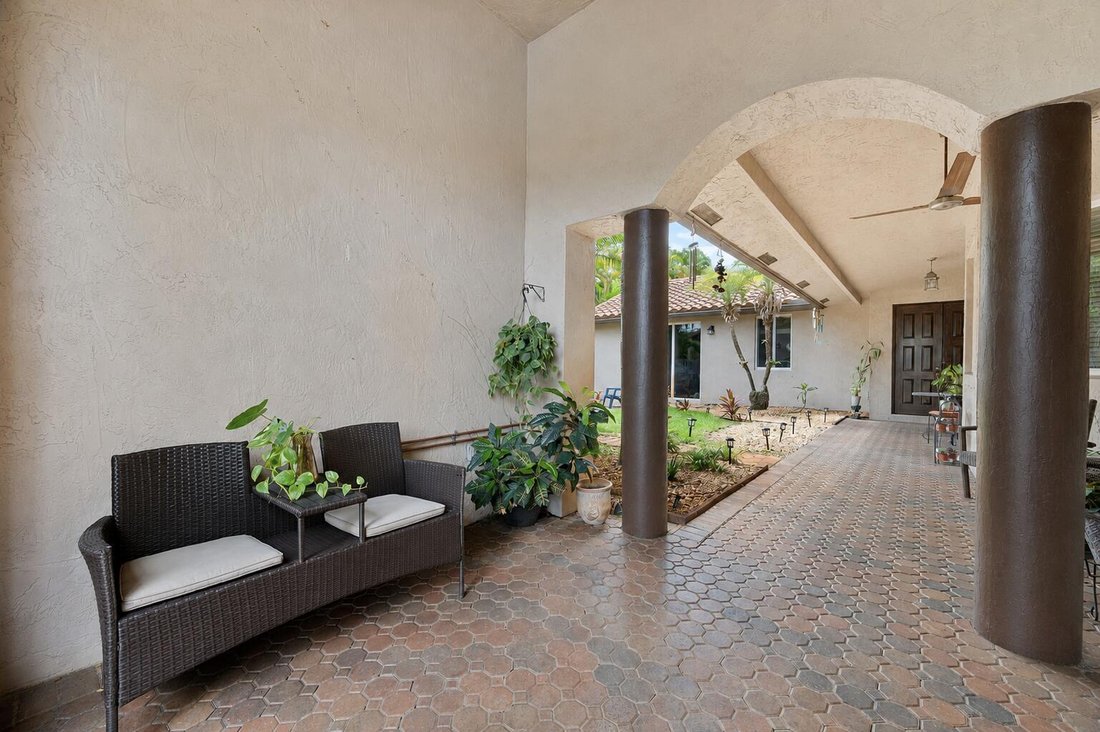 House in Miramar, Florida, United States 4 - 18275201