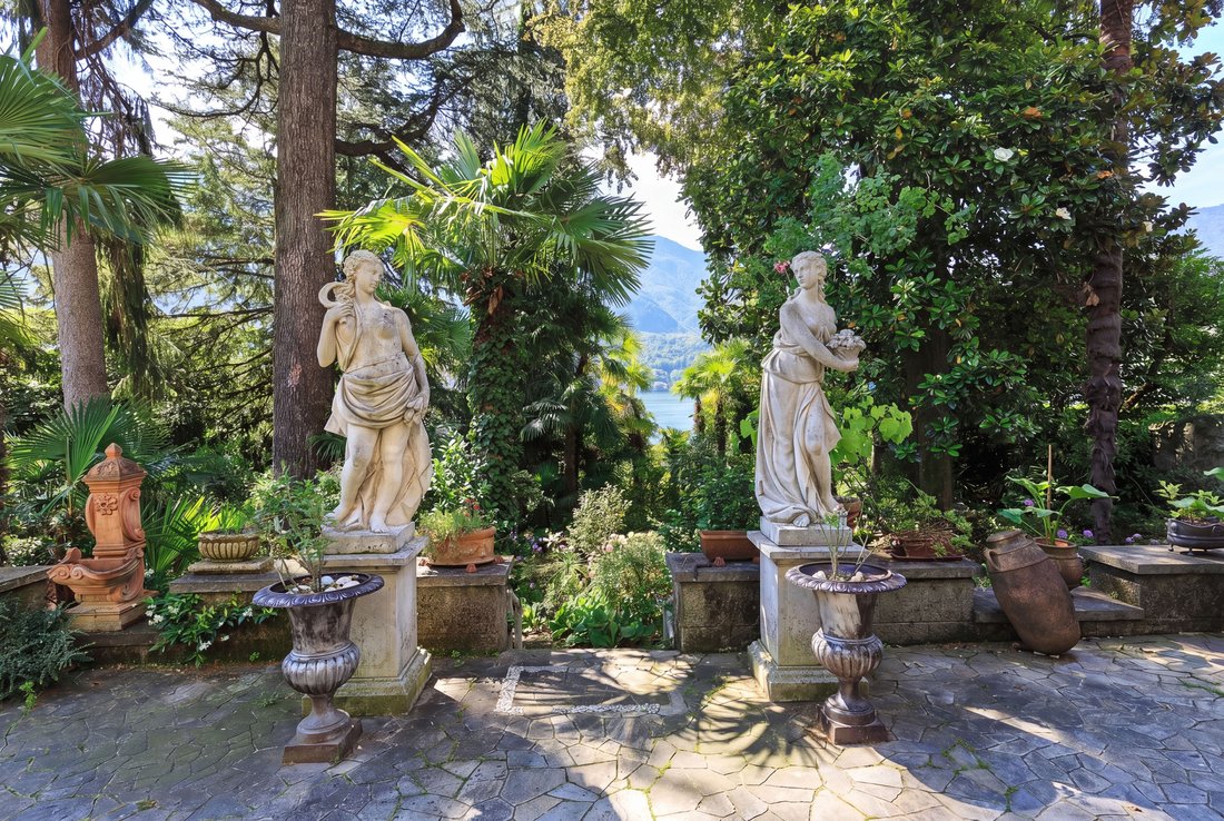 Villa in Dizzasco, Lombardy, Italy 5 - 15388249
