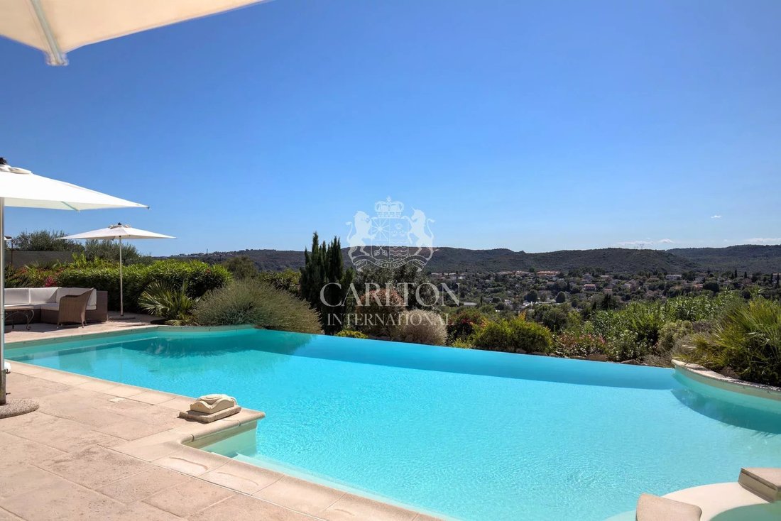Villa in Saint-Paul-de-Vence, Provence-Alpes-Côte d'Azur, France 4 - 15295765