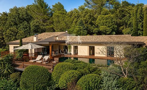 Villa à Saint-Paul-de-Vence, Provence-Alpes-Côte d'Azur, France 1