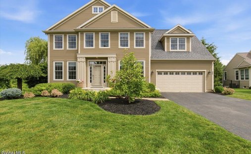House in Halfmoon, New York, United States 1
