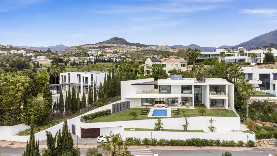 Villa in Benahavis, Andalusia, Spain 3 - 18270407