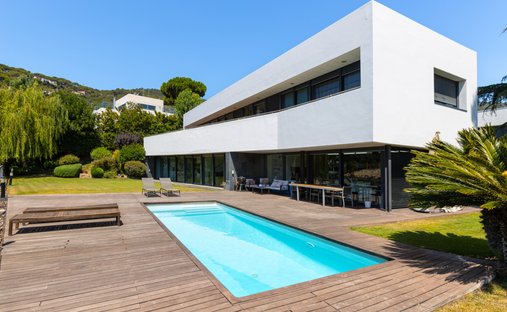 House in Premia de Dalt, Catalonia, Spain 1