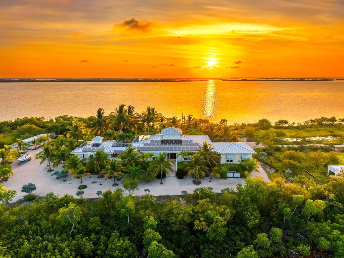 House in Big Pine Key, Florida, United States 1 - 18272700