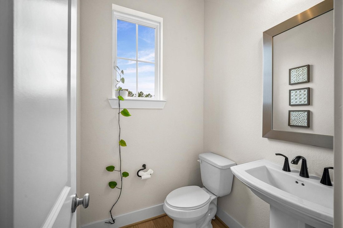 House in Montgomery, Texas, United States 5 - 18270779