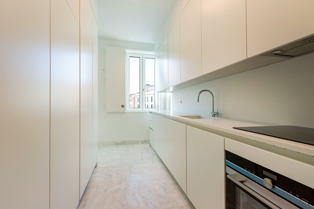Apartment in Estrela, Lisbon, Portugal 5 - 18271597