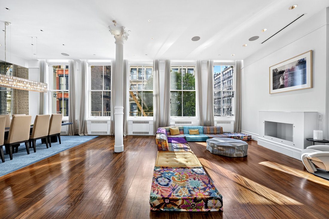 Condo in New York, New York, United States 2 - 18182340
