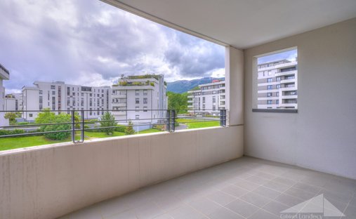 Appartement à Ouest, Saint-Genis-Pouilly, France 1