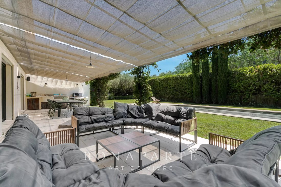 House in Zone Est Diffuse, Saint-Tropez, France 3 - 18272077
