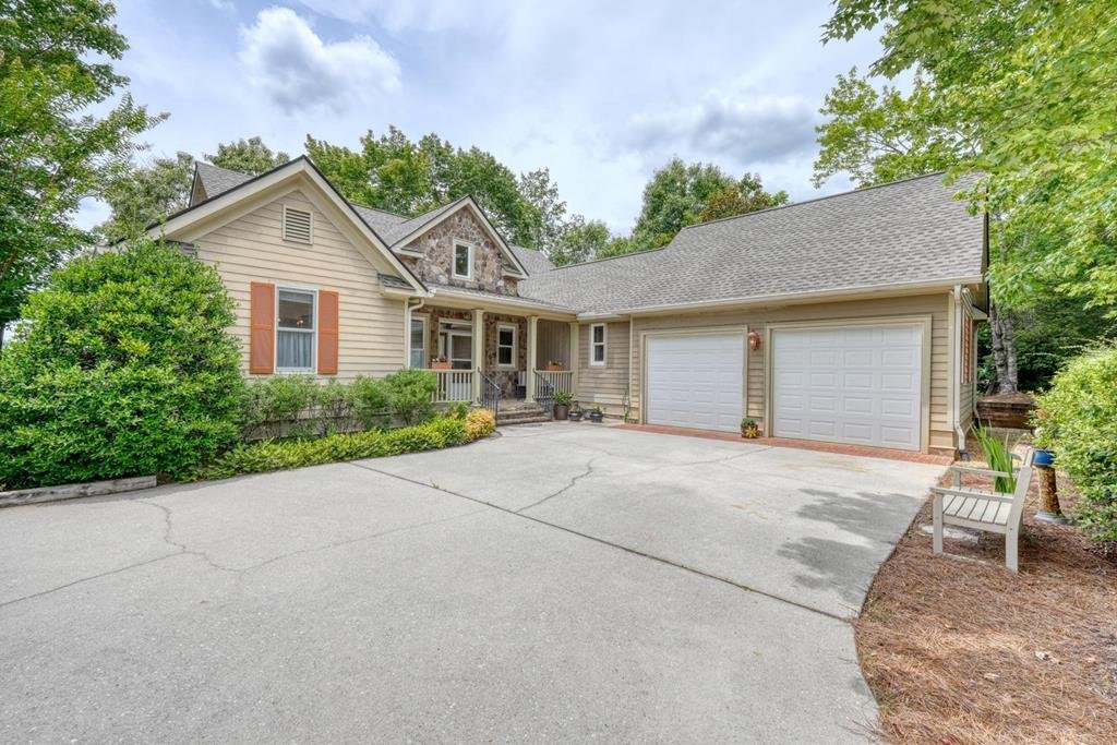 House in Clayton, Georgia, United States 1 - 18273780