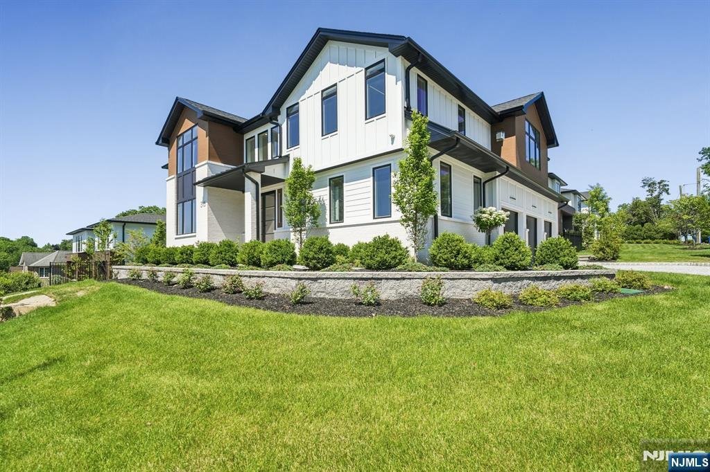 House in Englewood Cliffs, New Jersey, United States 1 - 18271872