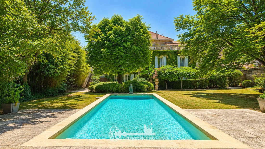 Maison de ville à Uzès, Occitanie, France 1 - 18271148