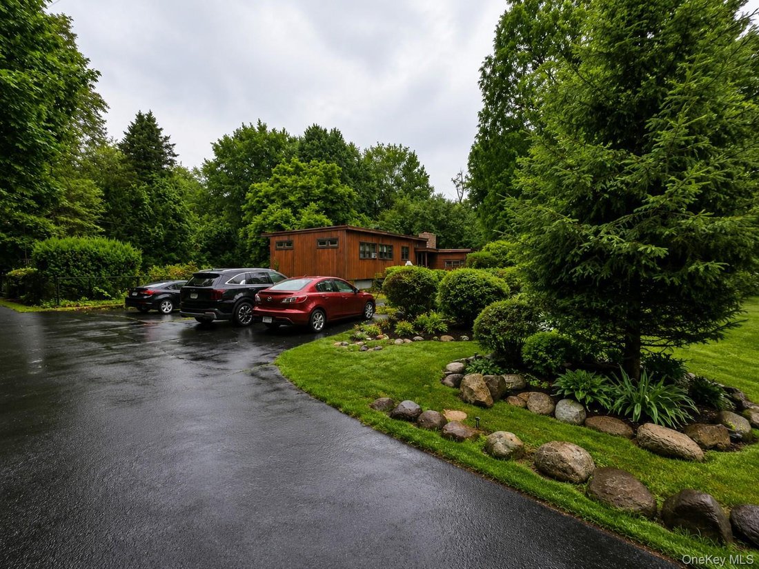 House in Spring Valley, New York, United States 3 - 18273335
