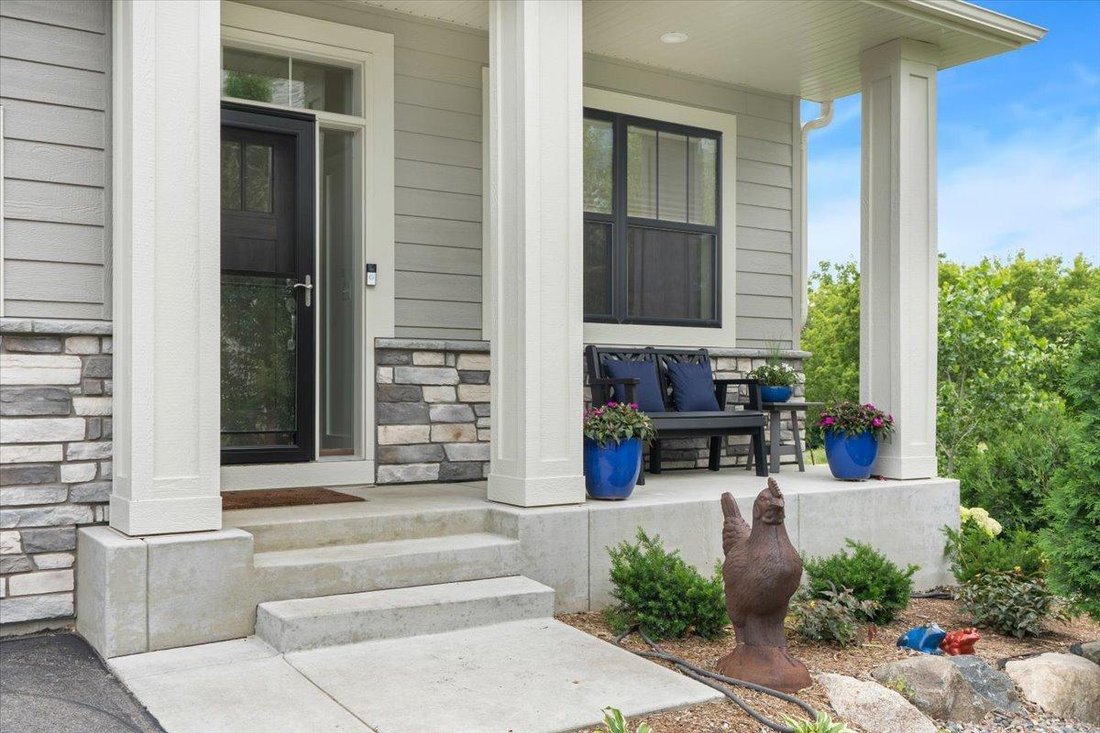 House in Eden Prairie, Minnesota, United States 3 - 18275497