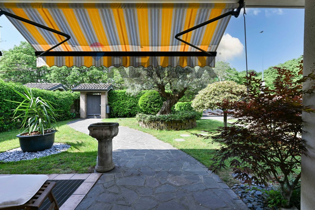 House in Cinisello, Cinisello Balsamo, Lombardy 3 - 18276126