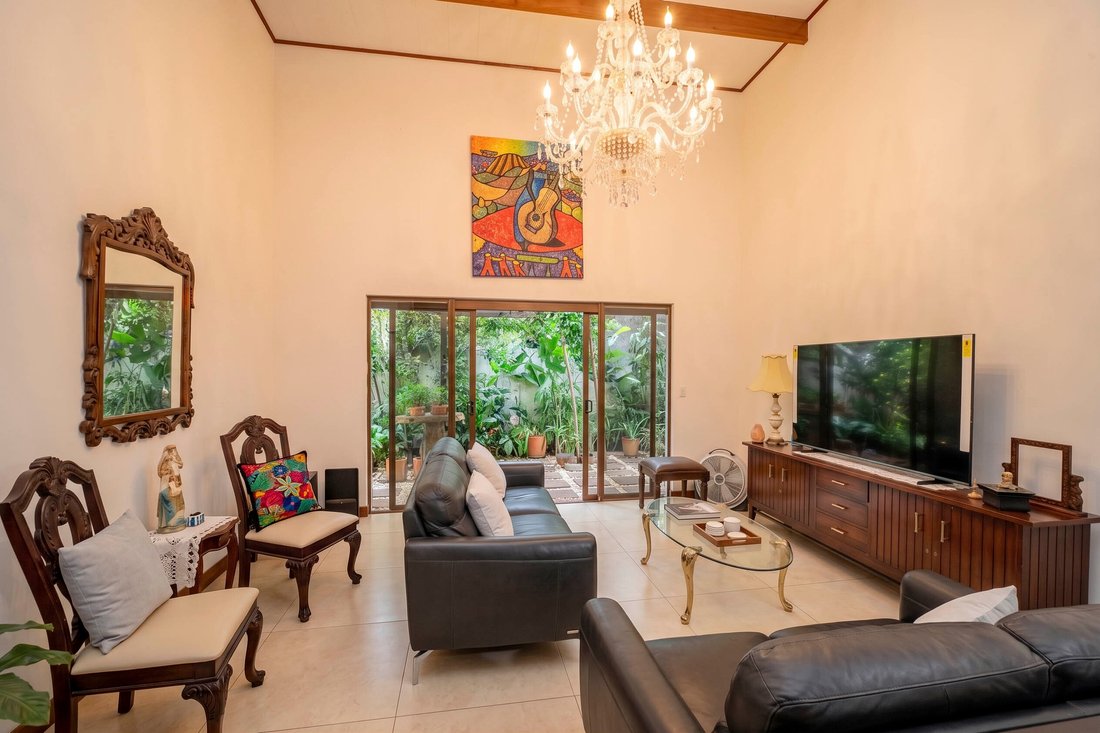 House in Vueltas, Alajuela Province, Costa Rica 4 - 18271651