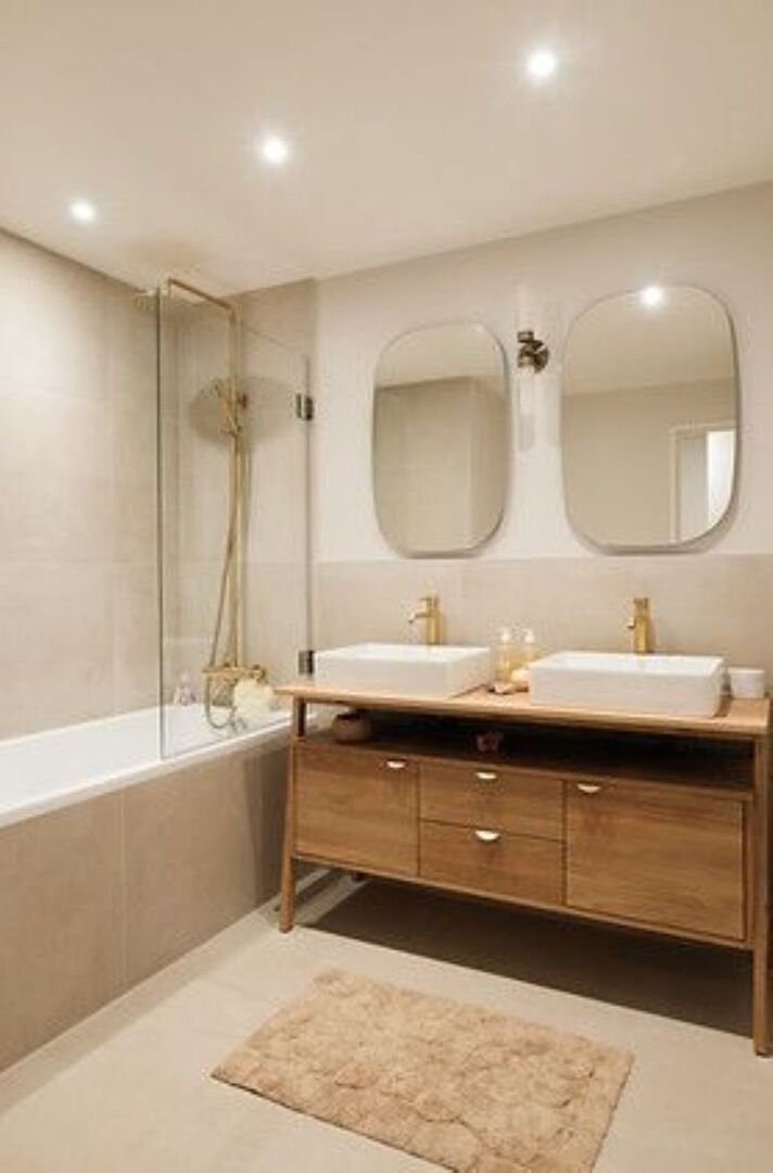Apartment in Victor Hugo-République, Clichy, France 4 - 18272215
