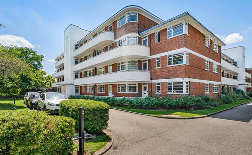 Apartment in Chiswick, Hounslow, England 1