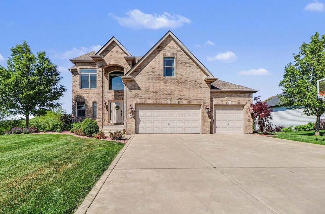 House in Crown Point, Indiana, United States 1 - 18273894