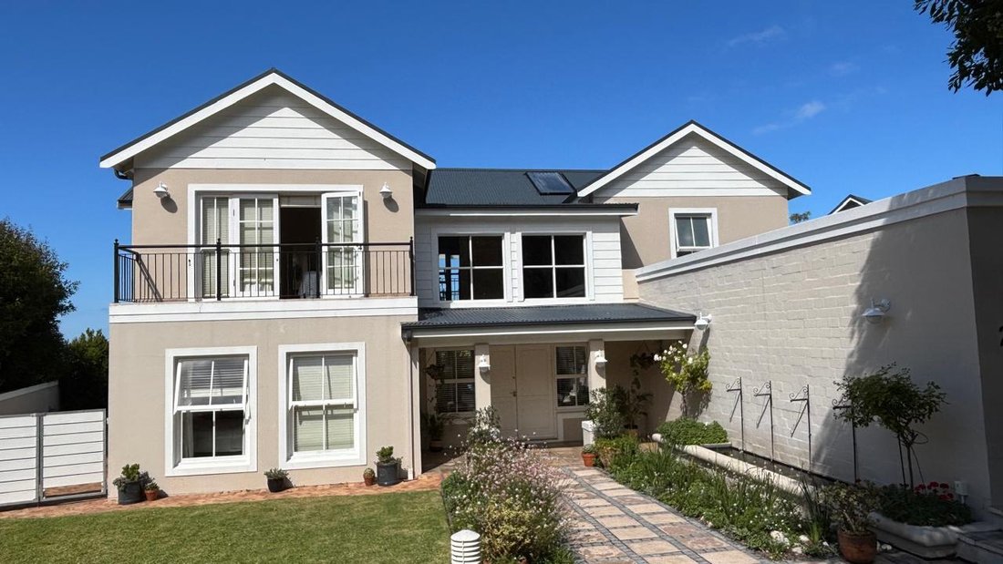 House in Hermanus, Western Cape, South Africa 1 - 18275359