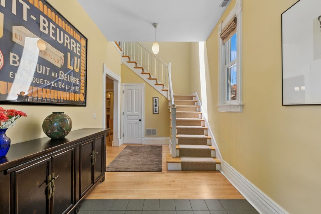 House in Chicago, Illinois, United States 3 - 18276216