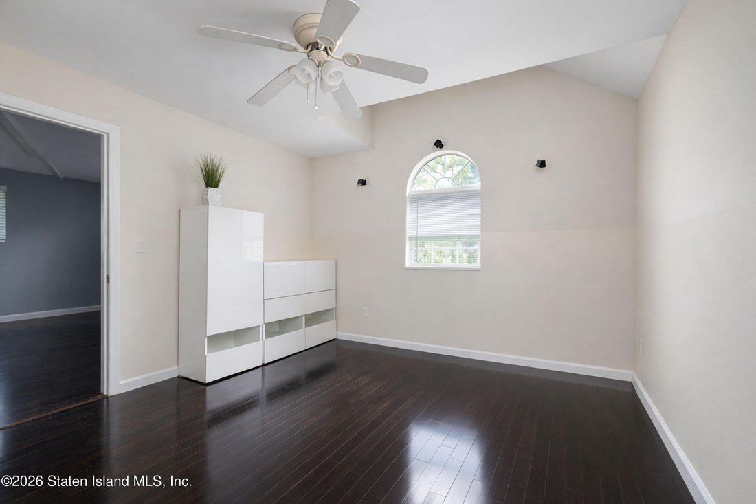 House in New York, New York, United States 4 - 18270608