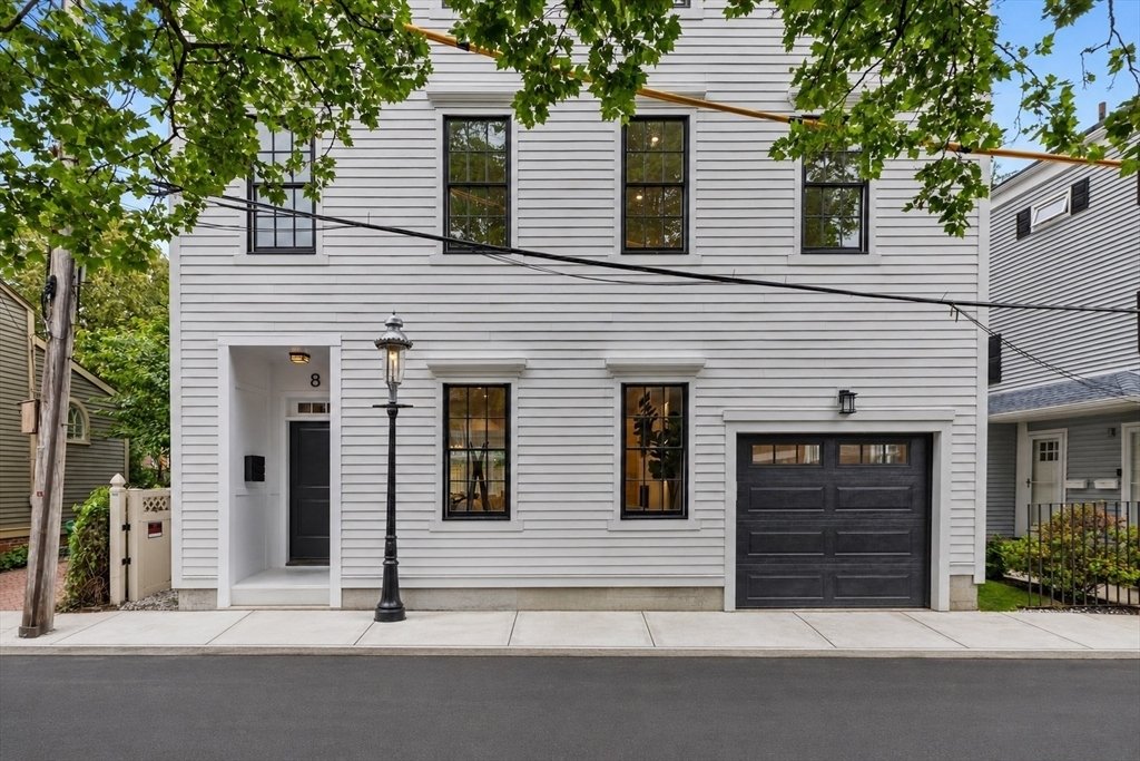 House in Boston, Massachusetts, United States 1 - 18271737