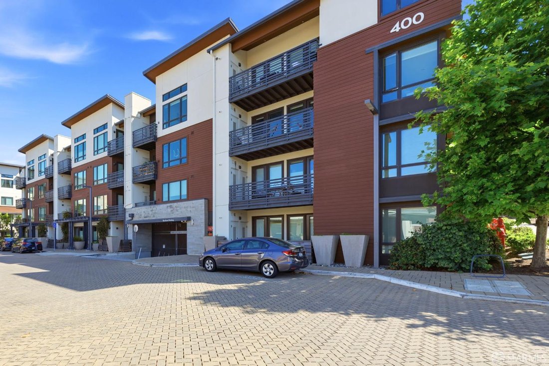 Condo in Belmont, California, United States 1 - 18273066