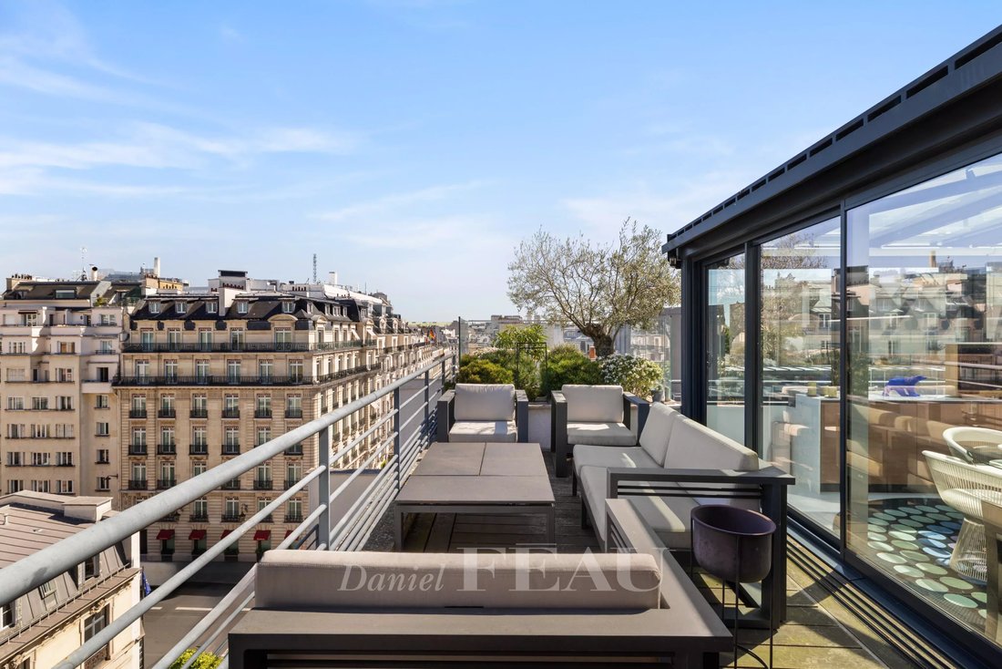Apartment in Elysées-Madeleine, Paris 8e Arrondissement, Paris 3 - 17397906