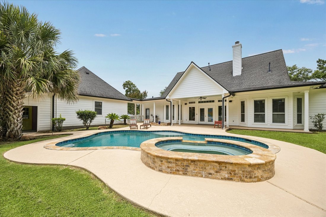 House in Montgomery, Texas, United States 1 - 18271590