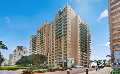 Condo in Signal Hill, California, United States 1