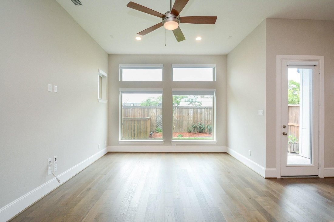 House in Houston, Texas, United States 5 - 18270884