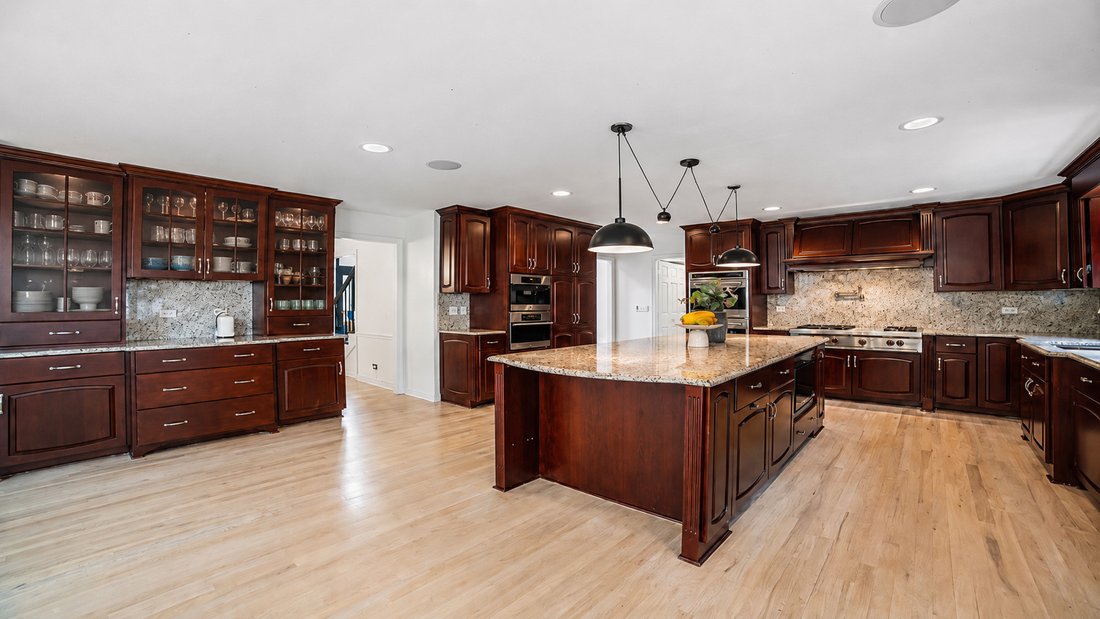House in Naperville, Illinois, United States 3 - 18273924