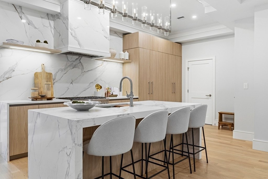 House in Boston, Massachusetts, United States 4 - 18271737