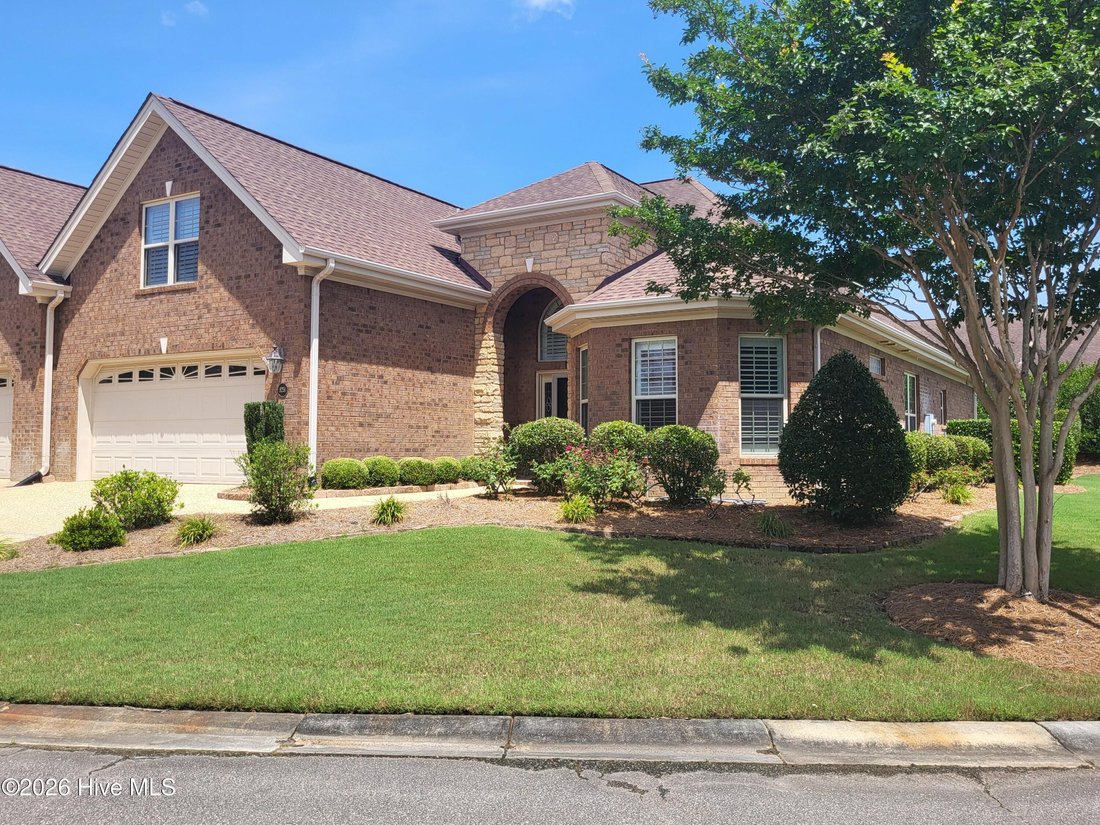 Townhouse in Northwest, North Carolina, United States 2 - 18274187