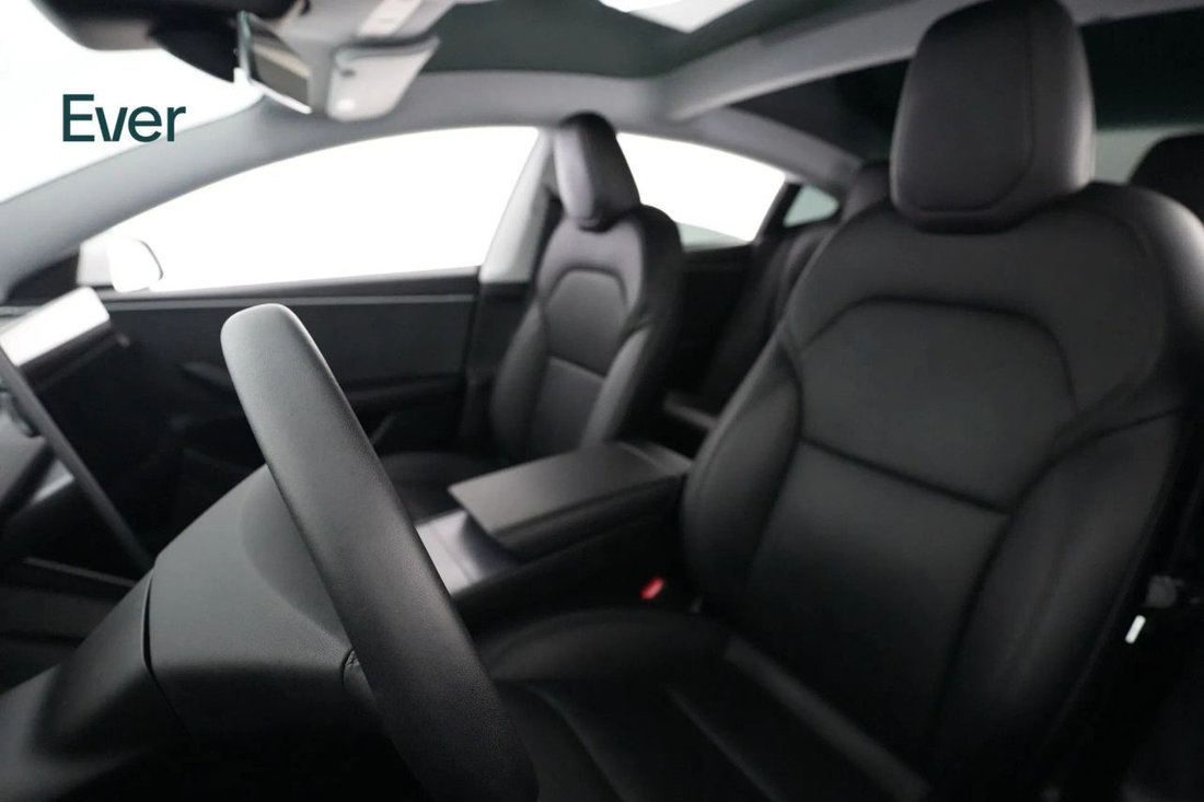Sedan in San Francisco, CA, United States 4 - 18171333