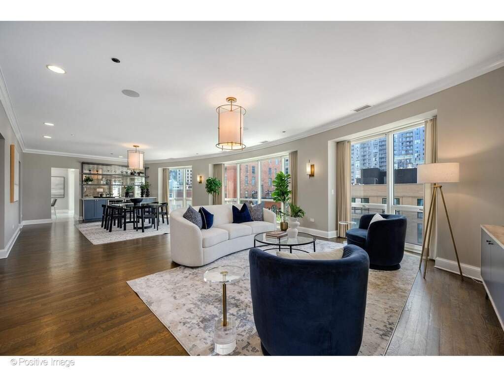 House in Chicago, Illinois, United States 2 - 18276609