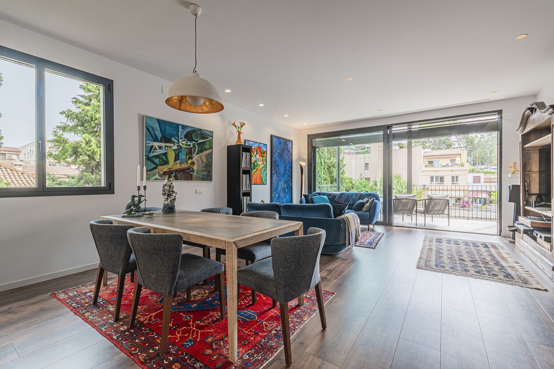 Apartment in Sant Just Desvern, Catalonia, Spain 3 - 18272875